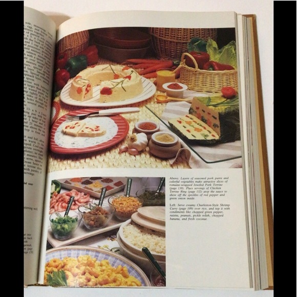 Southern Living “1984 Annual Recipes” Cookbook - Picture 5 of 9